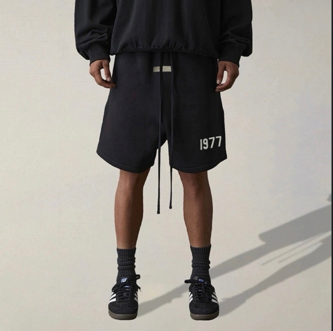 ESSENTIALS | מכנס קצר