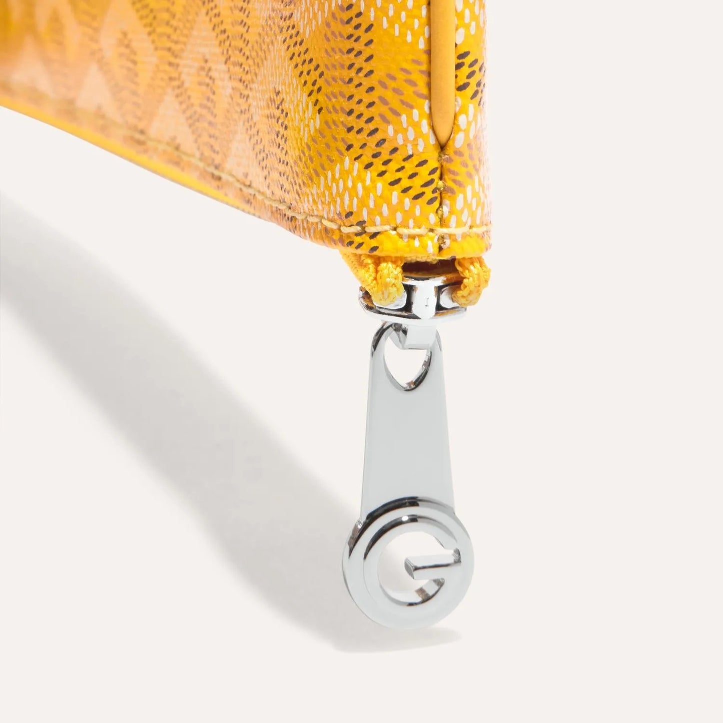 GOYARD | תיק קלאץ׳