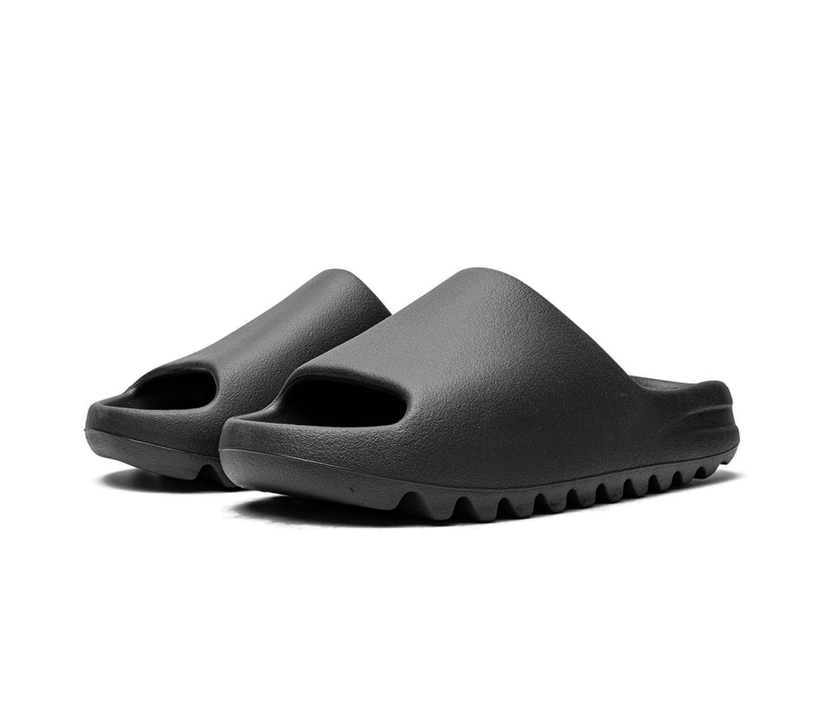 YEEZY SLIDES | כפכפים