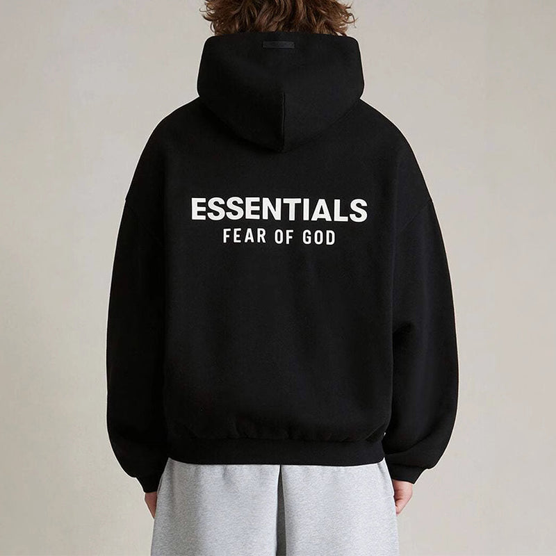 ESSENTIALS | קפוצ’ון