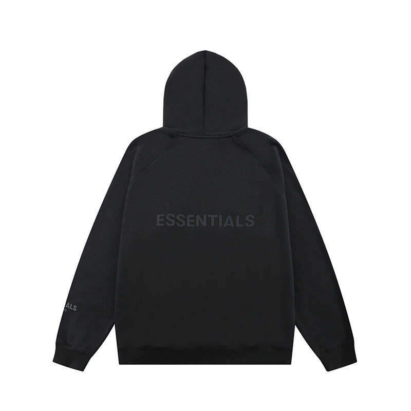 ESSENTIALS | קפוצ’ון