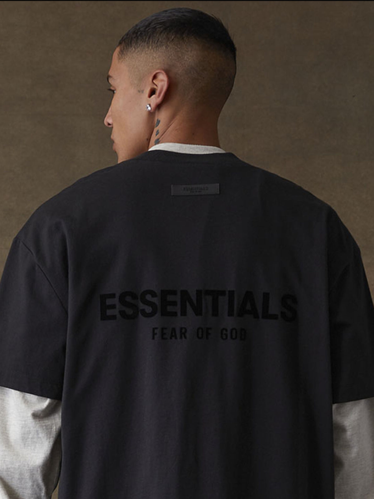 ESSENTIALS | חליפה קצרה
