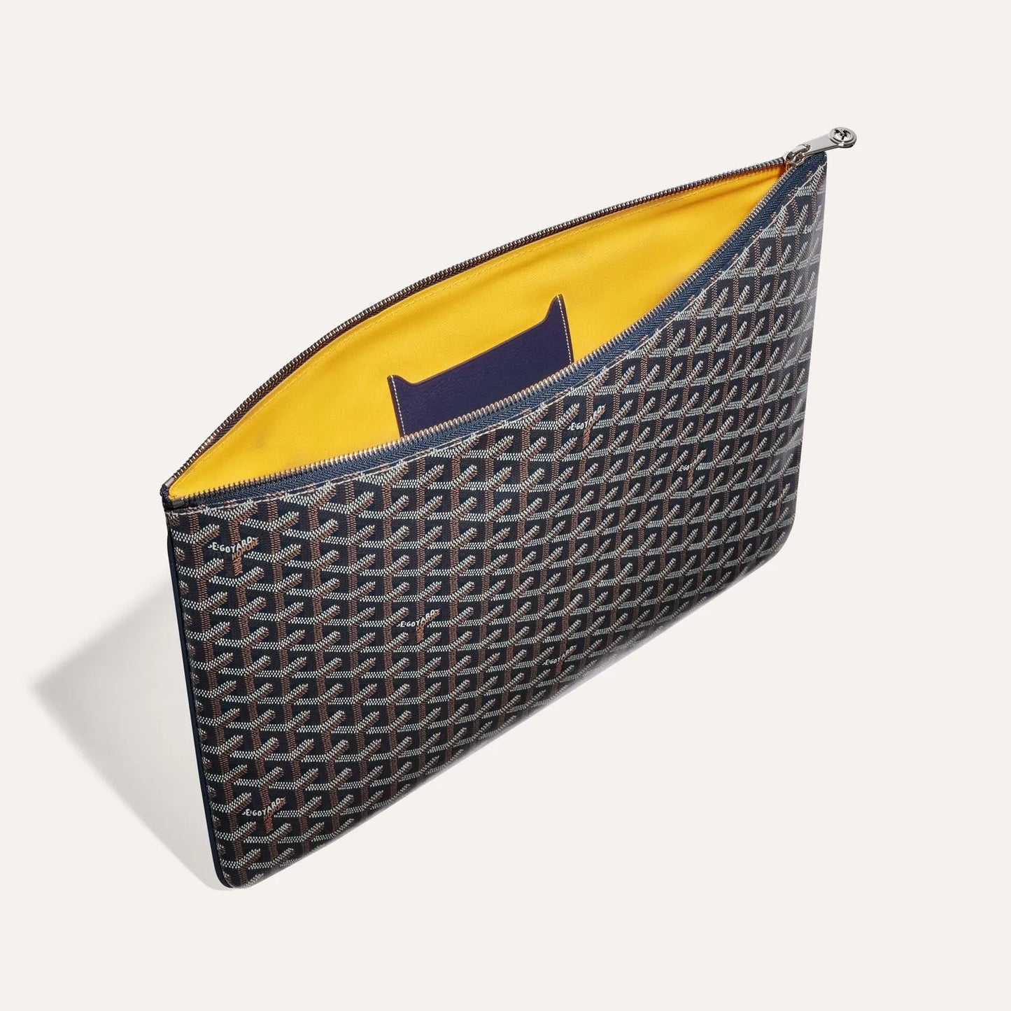 GOYARD | תיק קלאץ׳